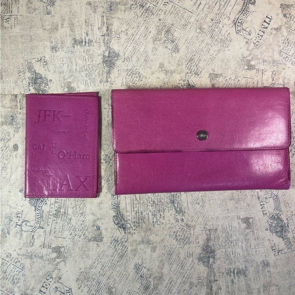 Abas Travel pink leather wallet/organizer and passport cover - Picture 11 of 16